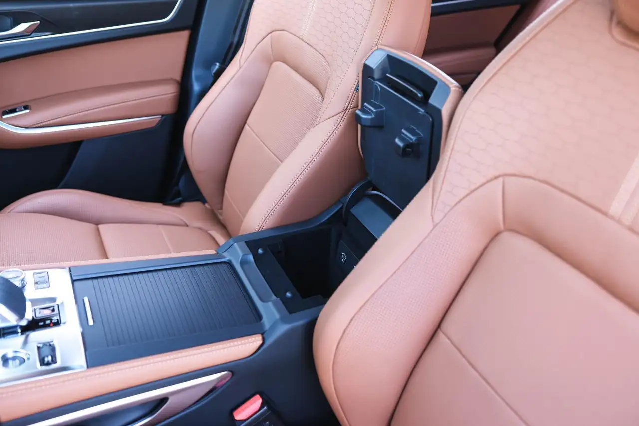 Jaguar F-Pace снимка Jaguar F-Pace