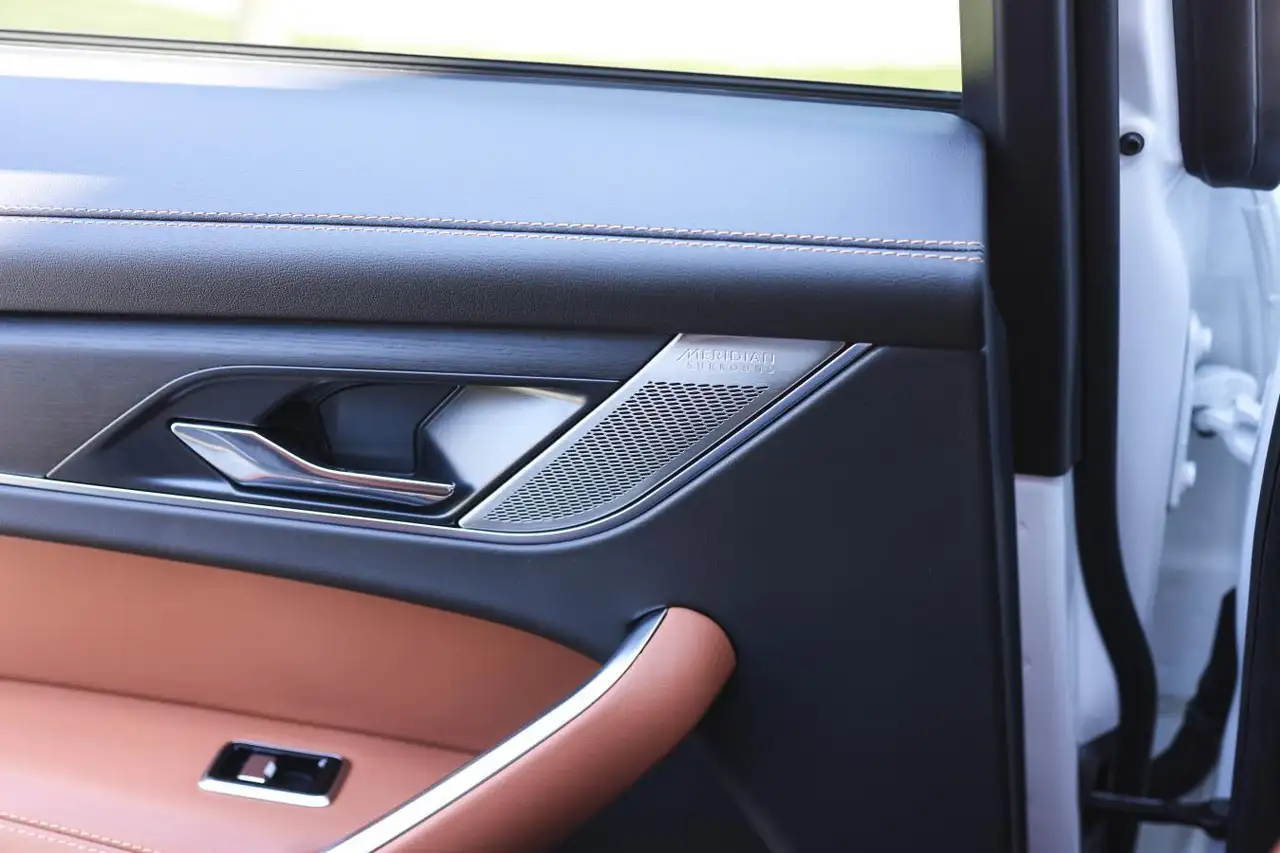 Jaguar F-Pace снимка Jaguar F-Pace