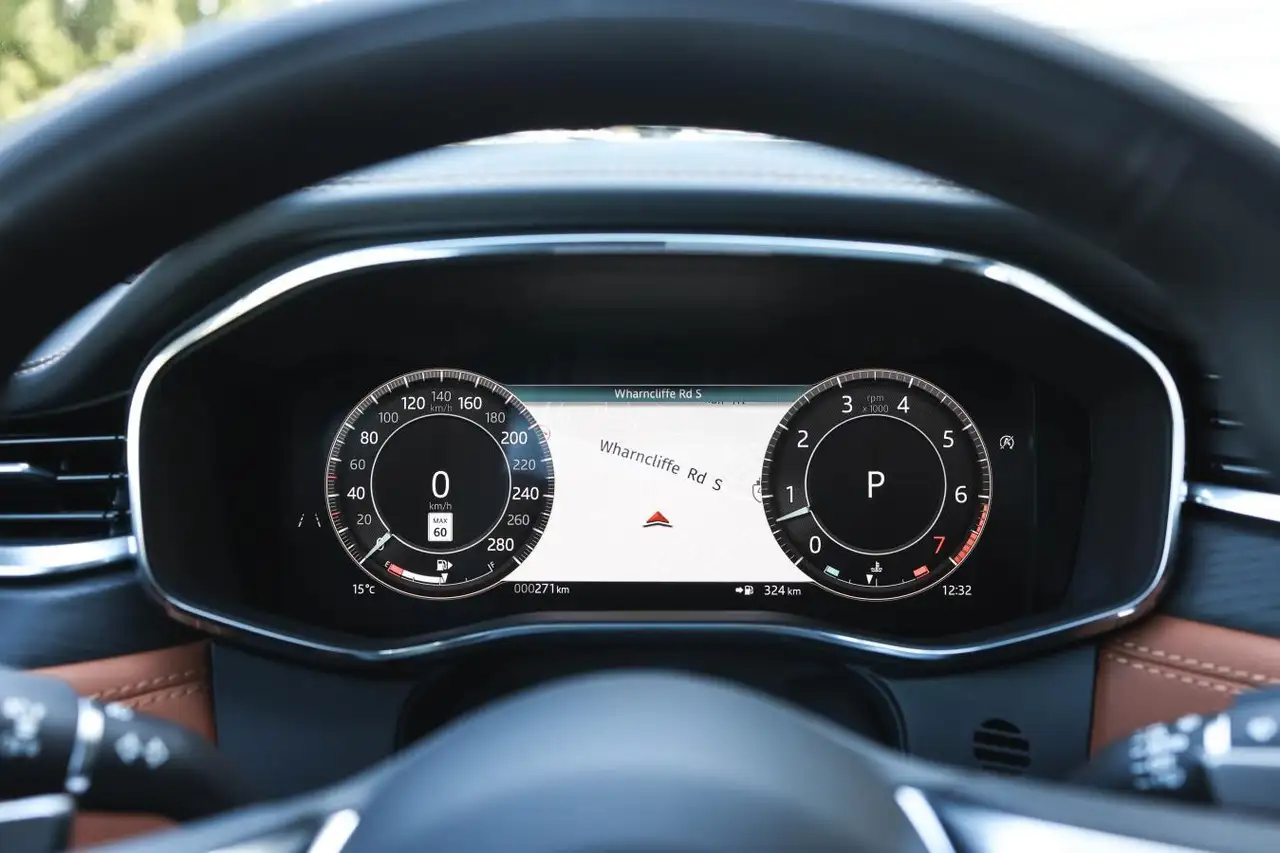 Jaguar F-Pace снимка Jaguar F-Pace