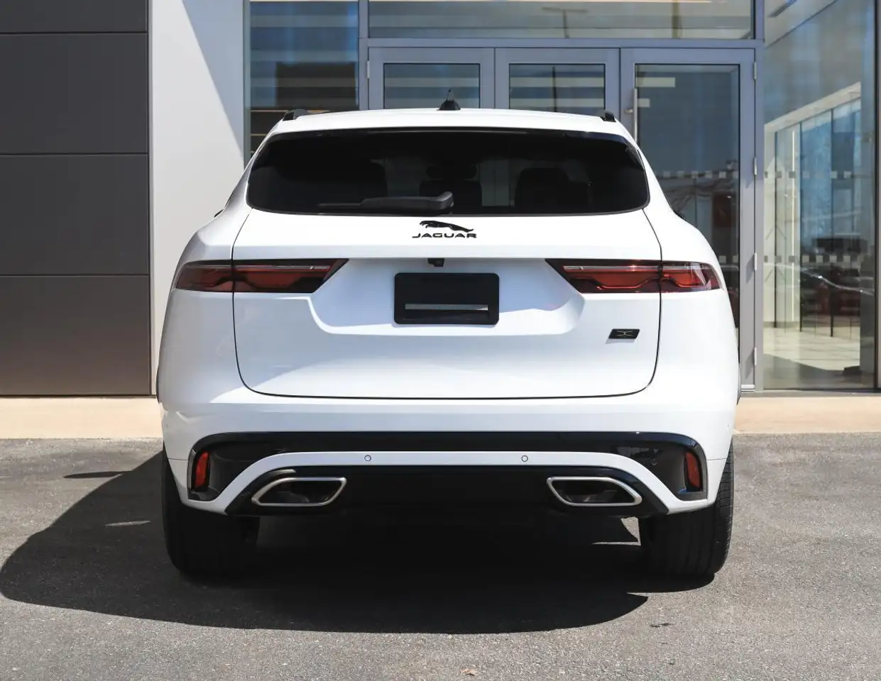 Jaguar F-Pace снимка Jaguar F-Pace