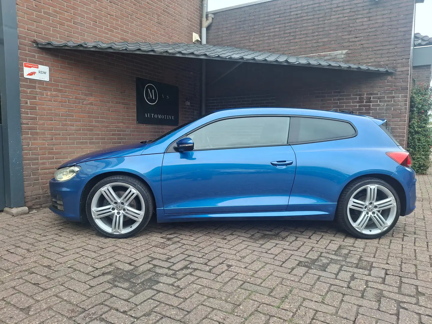 Volkswagen Scirocco 2.0 TSI DSG Face Lift R-Line Navigatie / Xenon / P Blauw - 2
