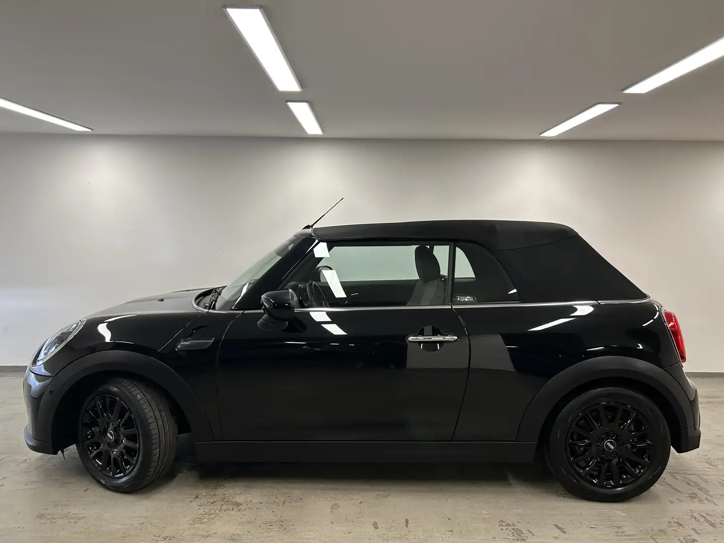 MINI Cooper Cabrio Cooper Cabrio Classic Trim LED RFK Navi Tempomat S Noir - 2