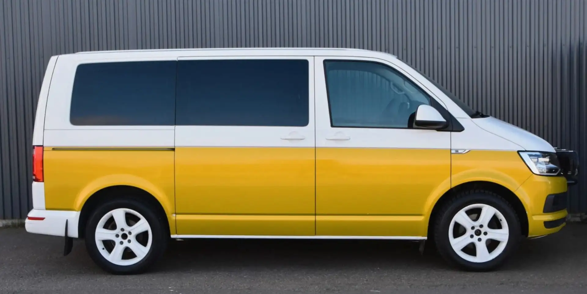 Volkswagen T6 Multivan Comfortline Fehér - 2