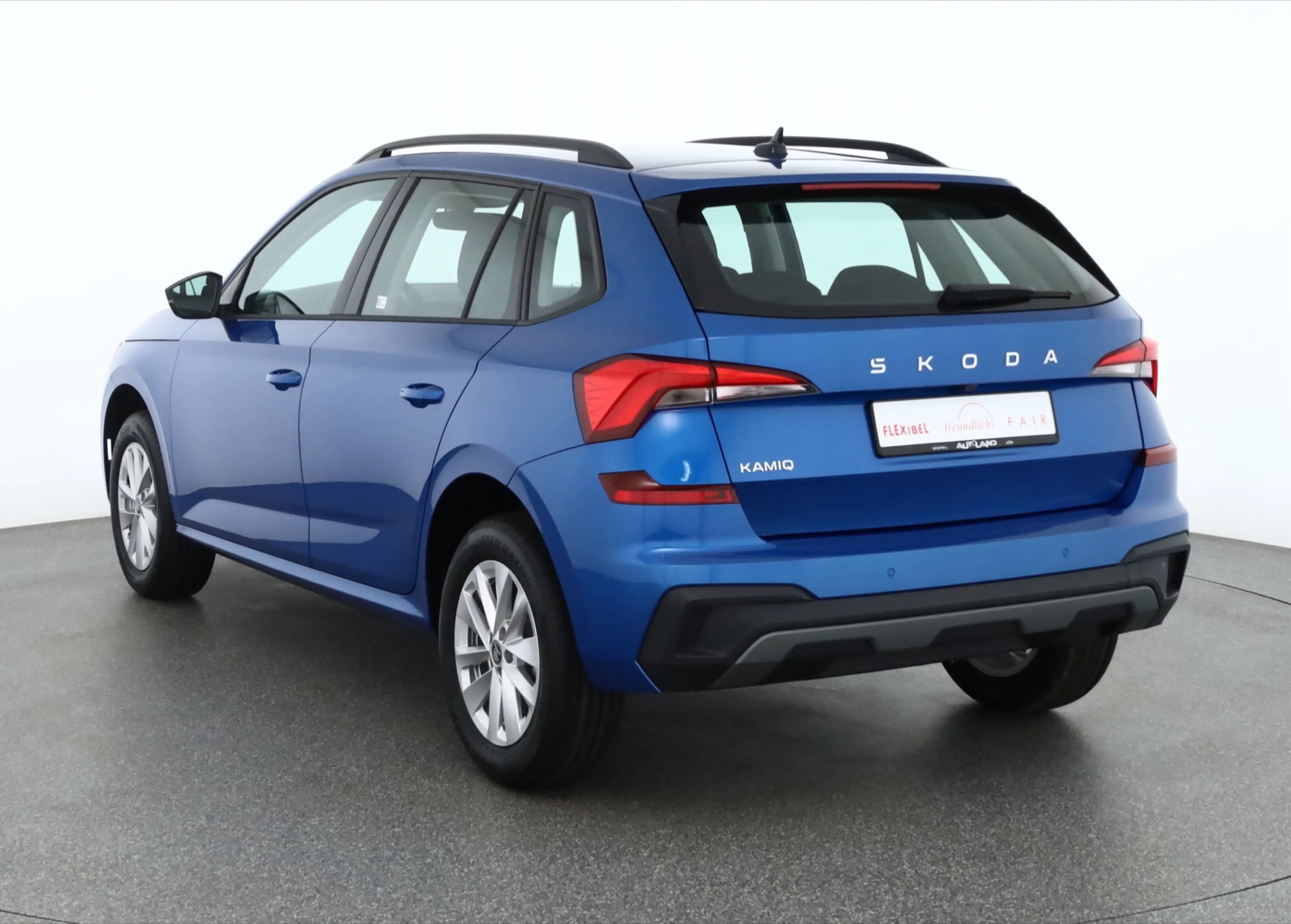 Skoda Kamiq 1.0 TSI LED Kamera Sitzheizung Tempomat — photo 3