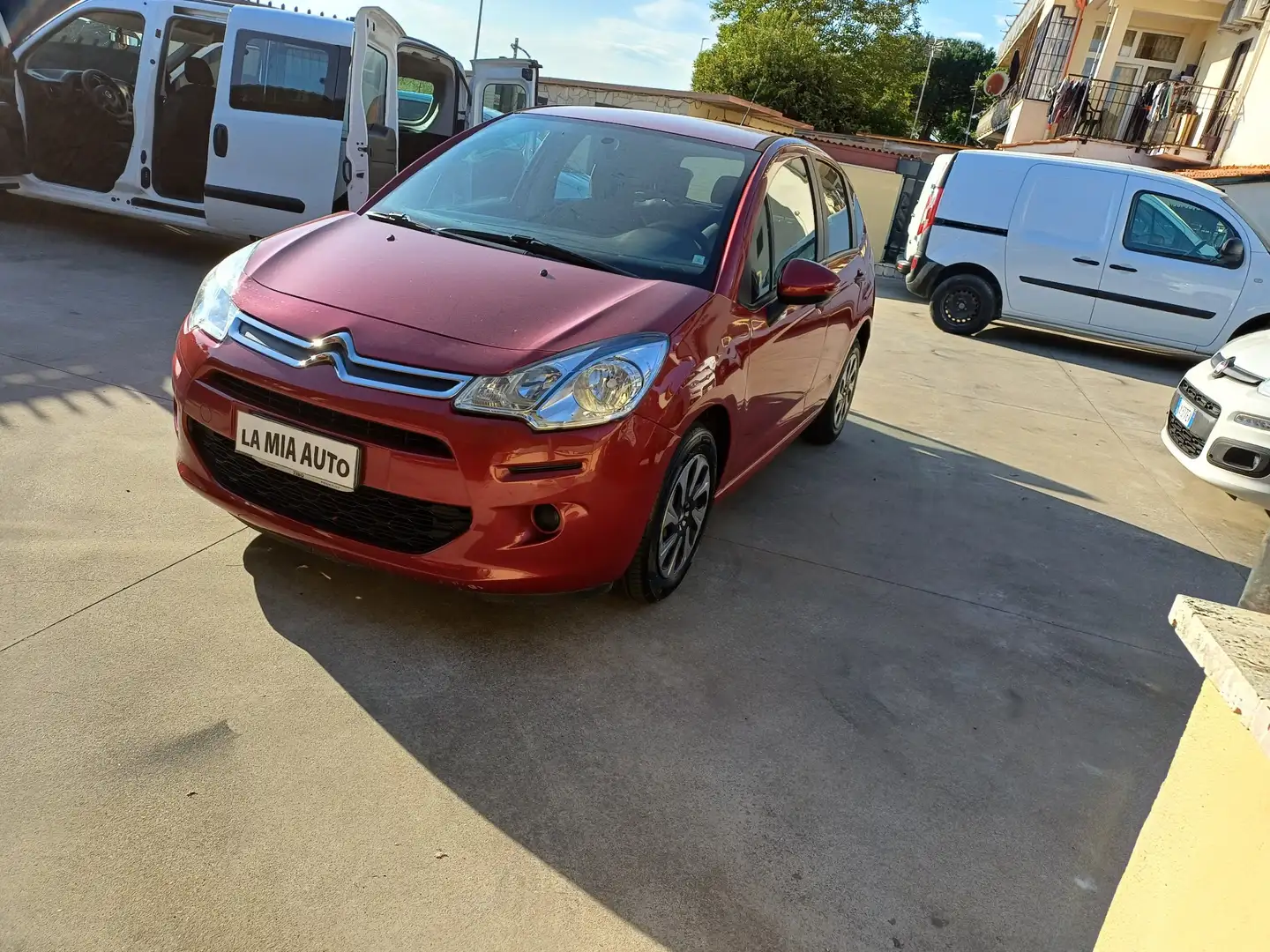 Citroen C3 C3 1.0 puretech Live edition 68cv Rosso - 1