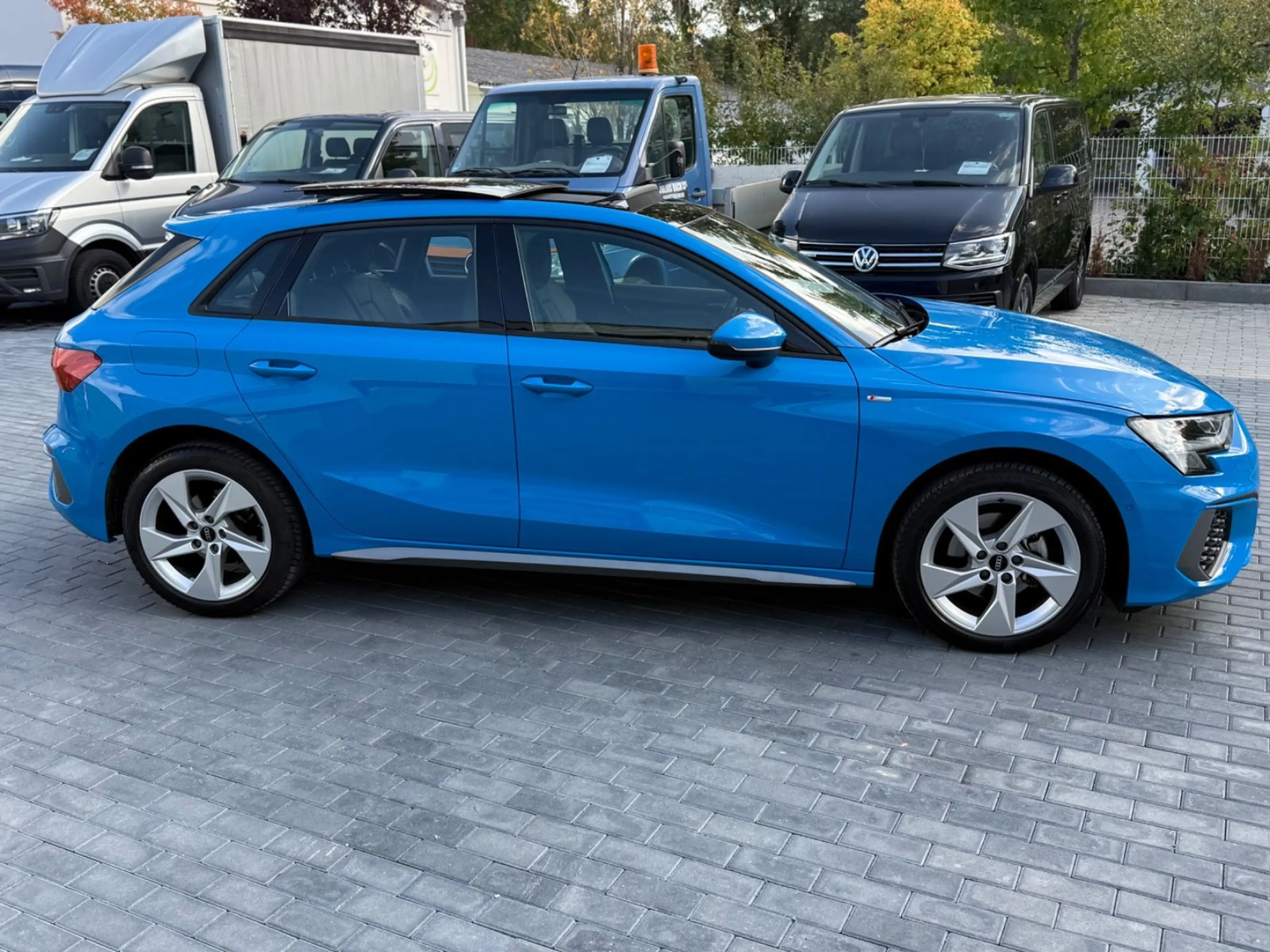 Audi A3 Sportback 30 g-tron S line*VIRTUAL*PANO*NAVI* — photo 3