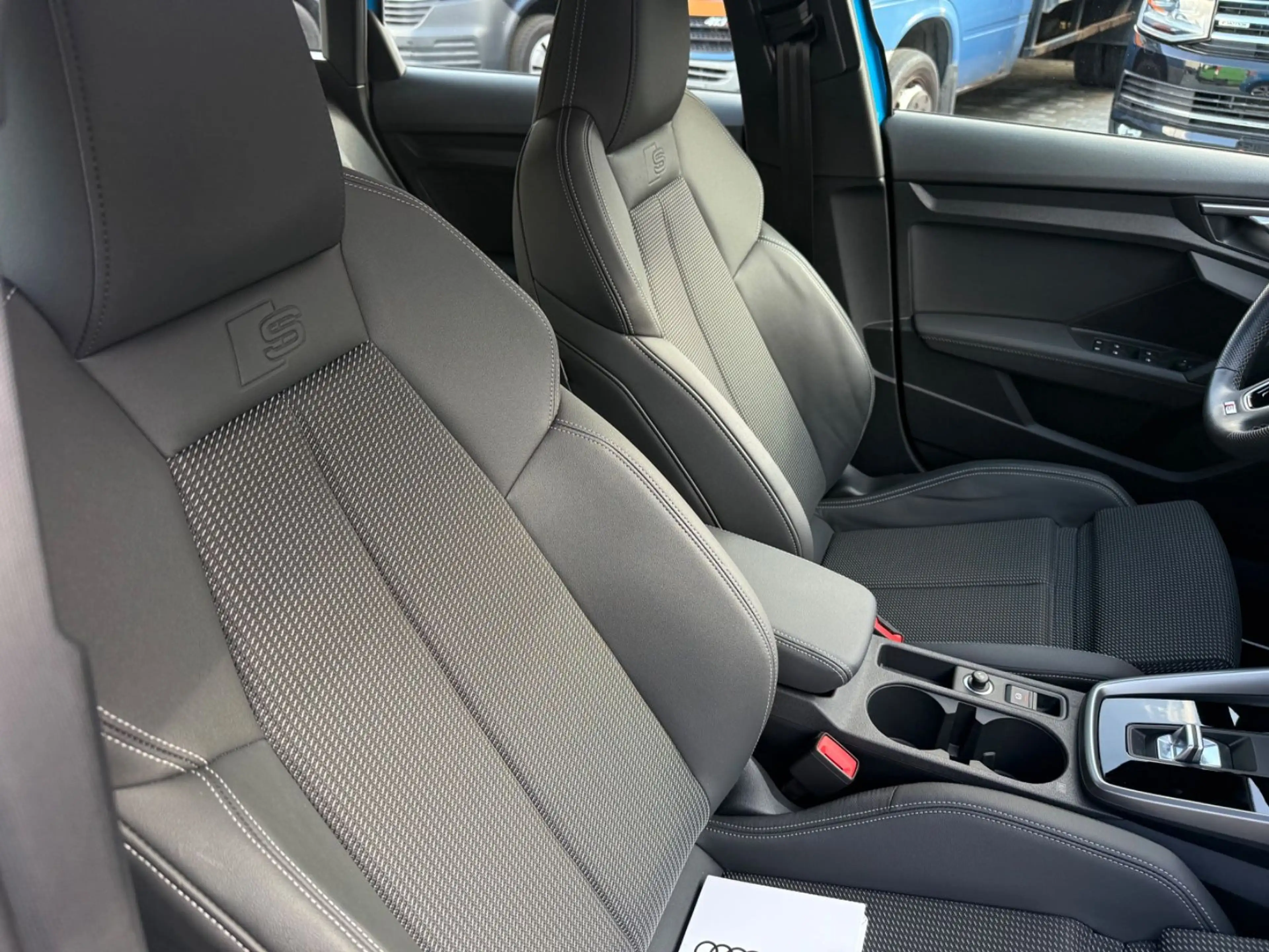 Audi A3 Sportback 30 g-tron S line*VIRTUAL*PANO*NAVI* — photo 12