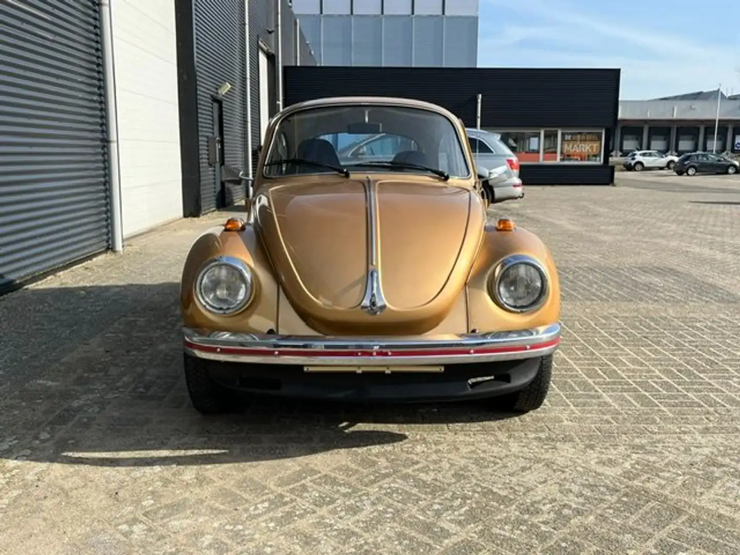 Volkswagen Beetle 1303 Oro - 2