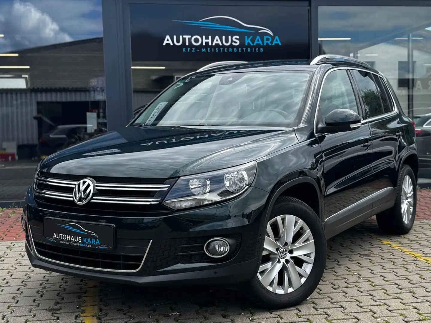 Volkswagen Tiguan 2.0 DSG TDI Life BMT 4Motion Grün - 1