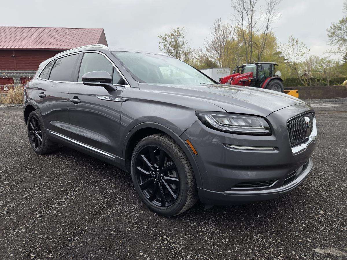 2021 Lincoln Nautilus Ultra Sièges en cuir AWD Toit ouvrant Sièges chauf