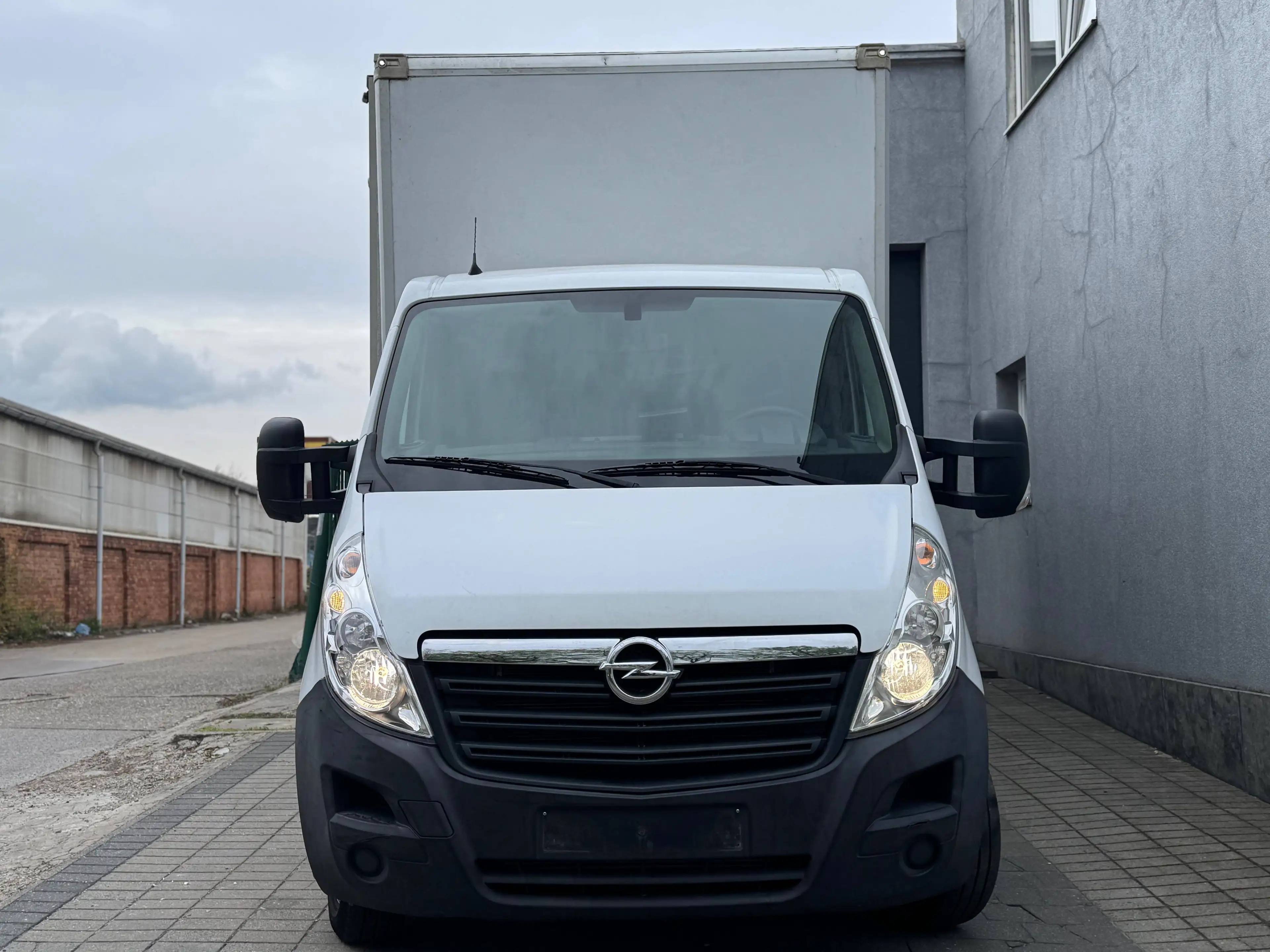 Opel Movano 2.3 BiTurbo L3H3 2019 MEUBELBAK 85000 KM BTW — photo 2
