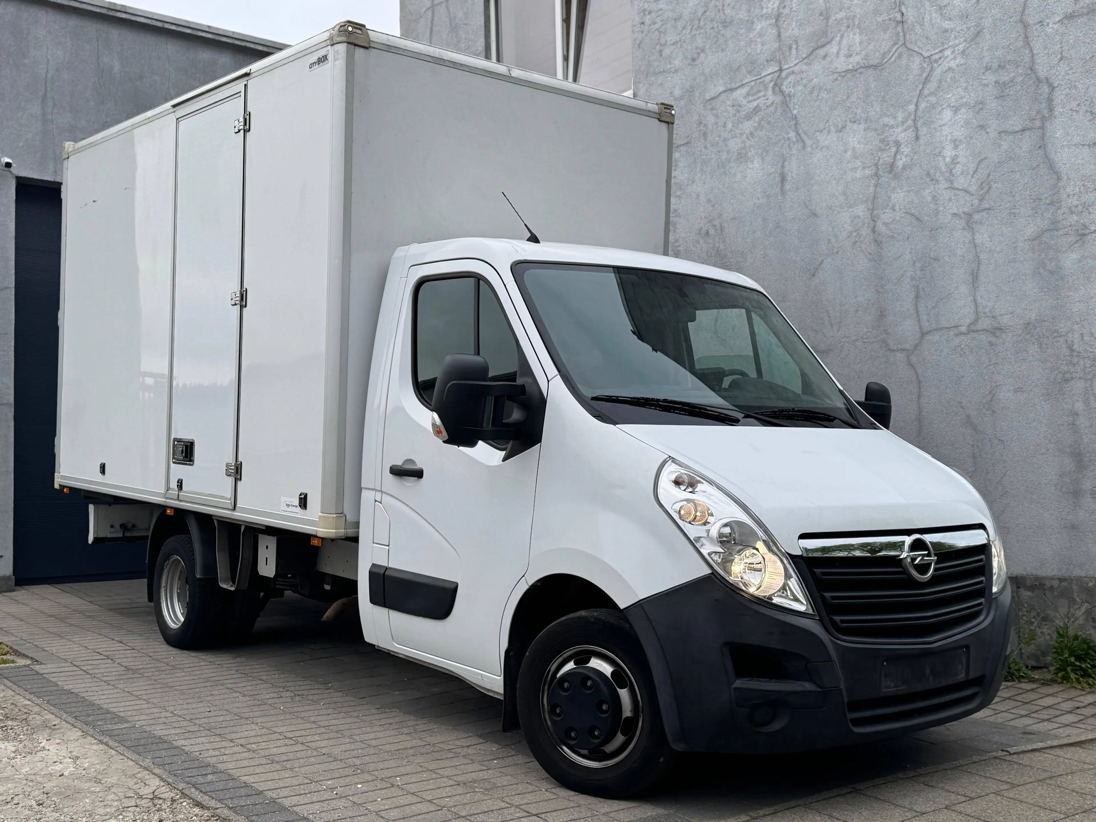 Opel Movano 2.3 BiTurbo L3H3 2019 MEUBELBAK 85000 KM BTW