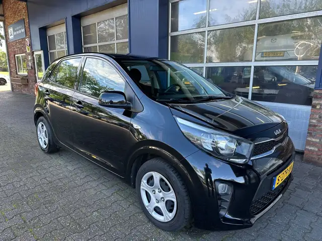 Kia Picanto view 5