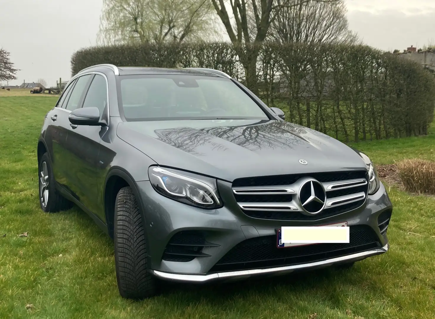 Mercedes-Benz GLC 350 GLC 350 e 4Matic 7G-TRONIC AMG Line Grijs - 1