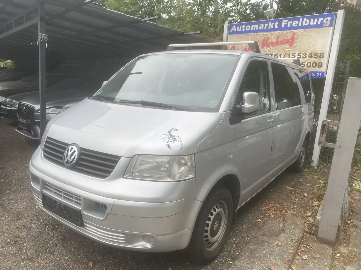 Volkswagen T5 Caravelle 4MOTION Lang DPF Comfortline Srebrny - 1