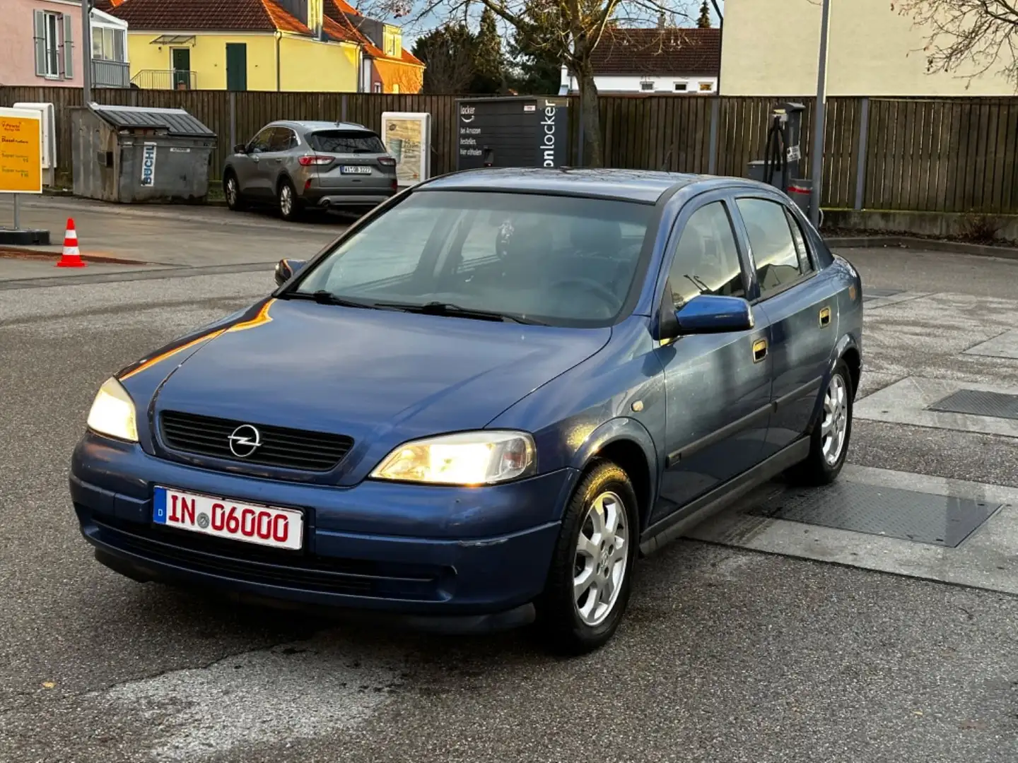 Opel Astra 1.6 Comfort Klima Alufelgen Winterreifen Blau - 2