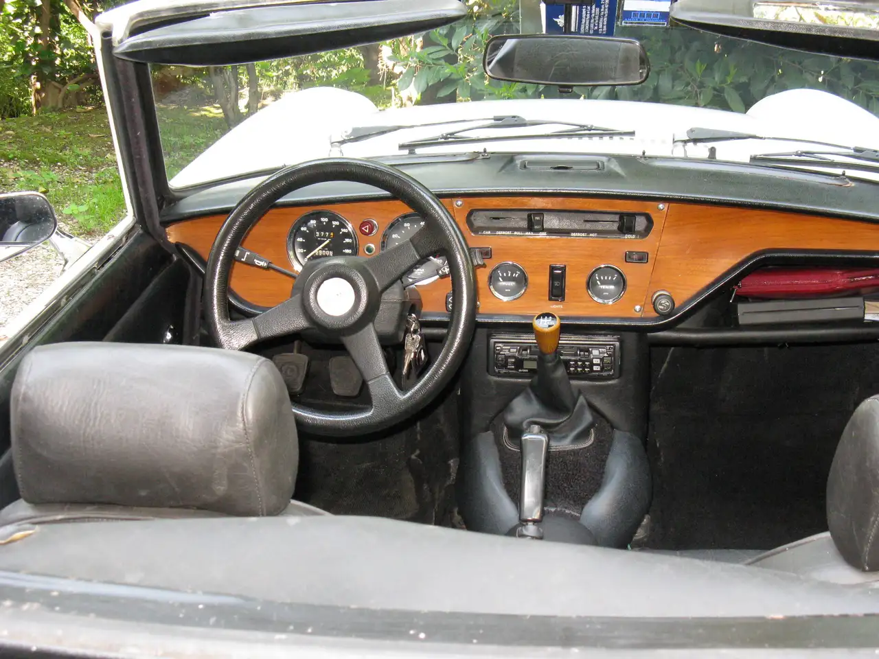 Triumph Spitfire 1500, foto 3