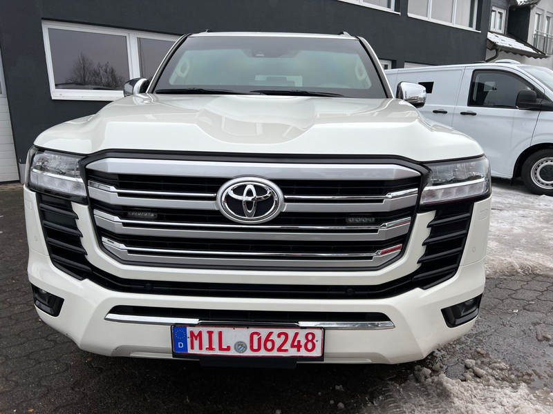 Toyota Land Cruiser 300*3.5 V6*ARMORED*GEPANZERT*B6/VR7 — photo 2