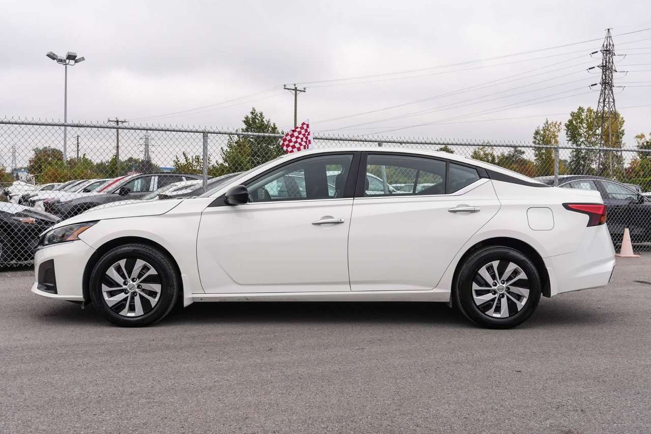 2025 Nissan Altima S — снимка 3