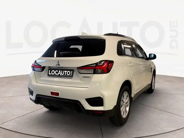 Mitsubishi Asx view 4