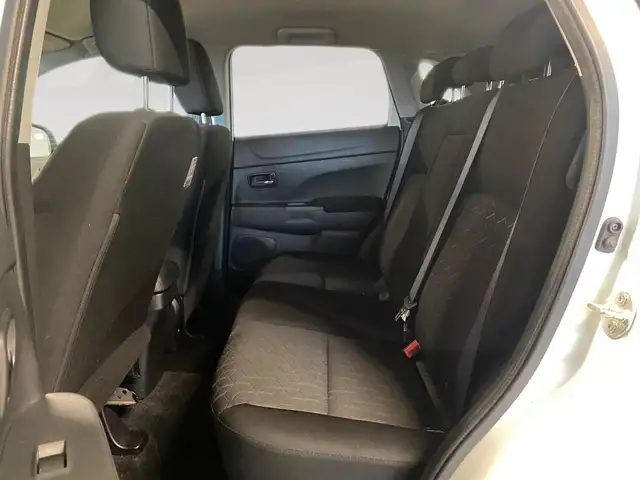 Mitsubishi Asx view 8
