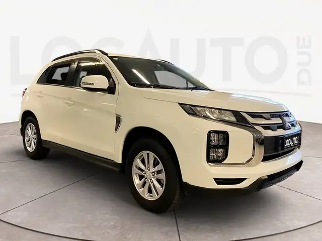 Mitsubishi Asx view 3
