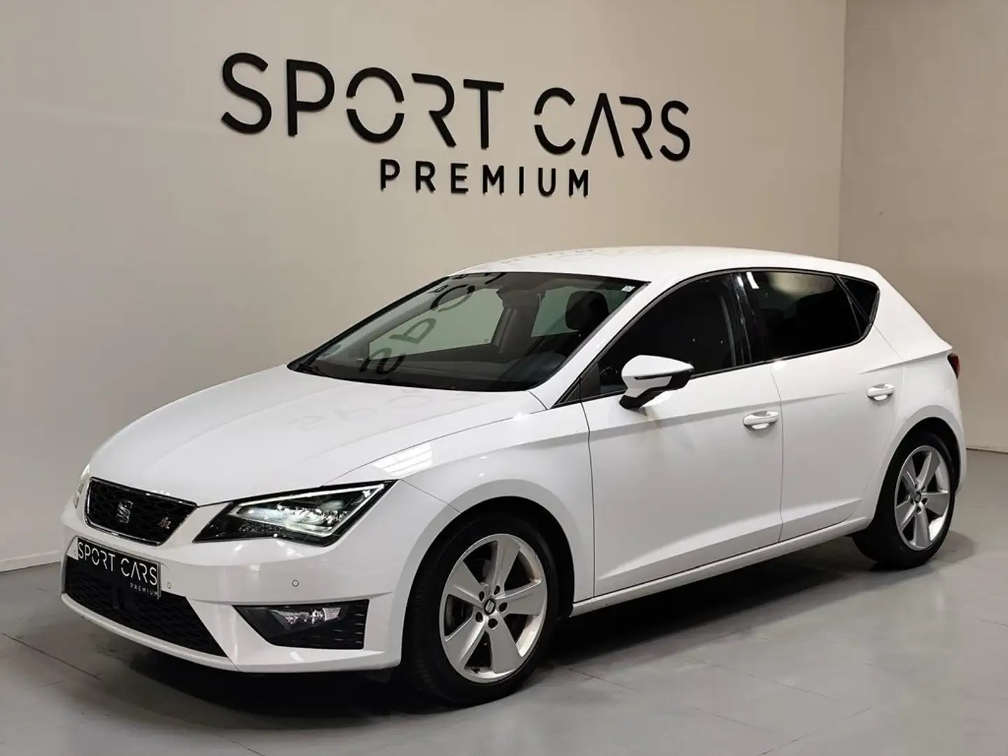 SEAT Leon 2.0 TDI 150cv St&Sp FR Weiß - 1