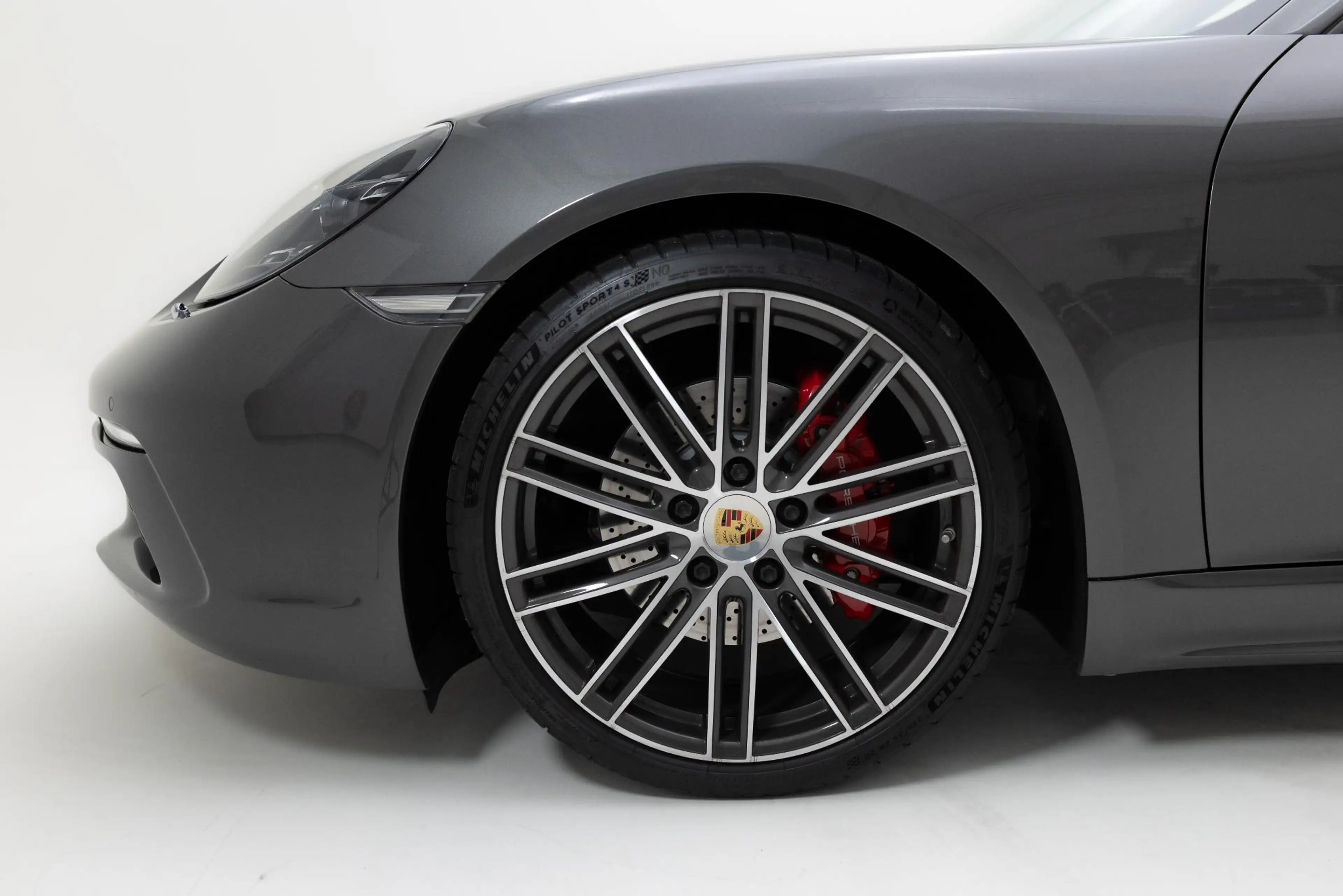 Porsche 718 Boxster S 2.5 — photo 13