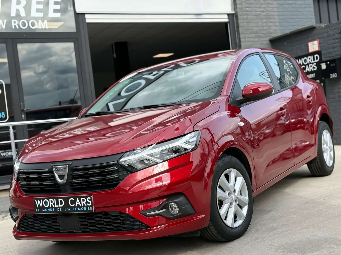 Dacia Sandero 1.0i SCe 12.092KM AIRCO / CRUISE / GARANTIE 12MOIS Rouge - 1