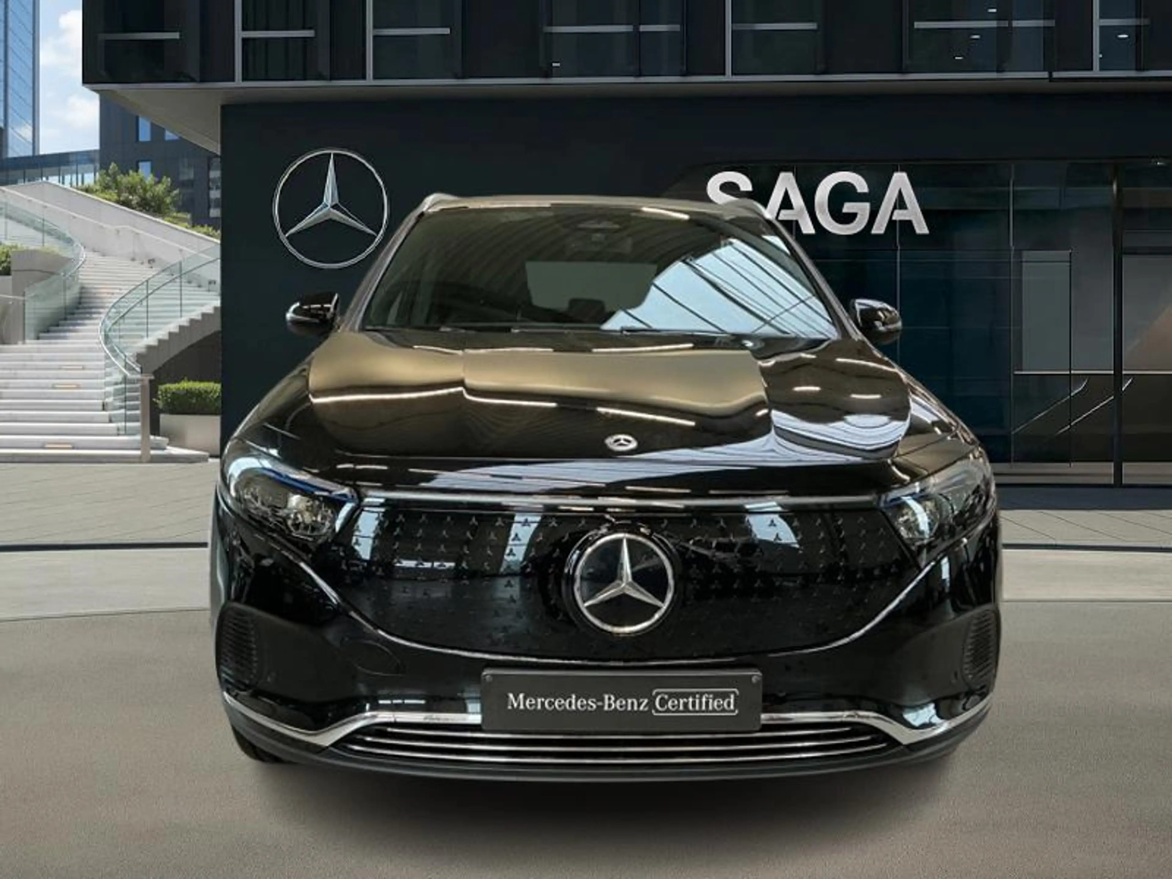 Mercedes-Benz EQA 250 + Luxury Line — photo 4