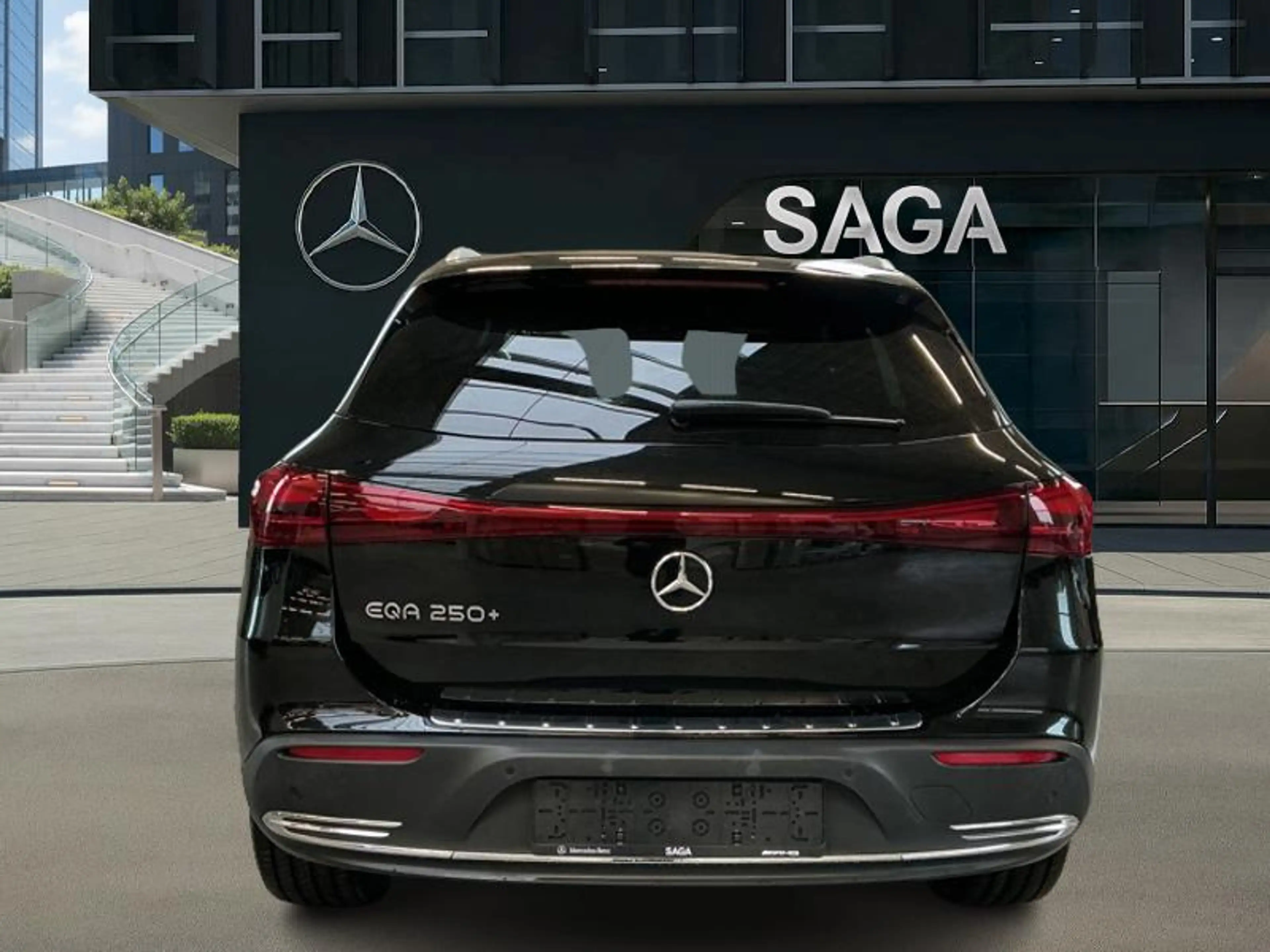 Mercedes-Benz EQA 250 + Luxury Line — photo 7