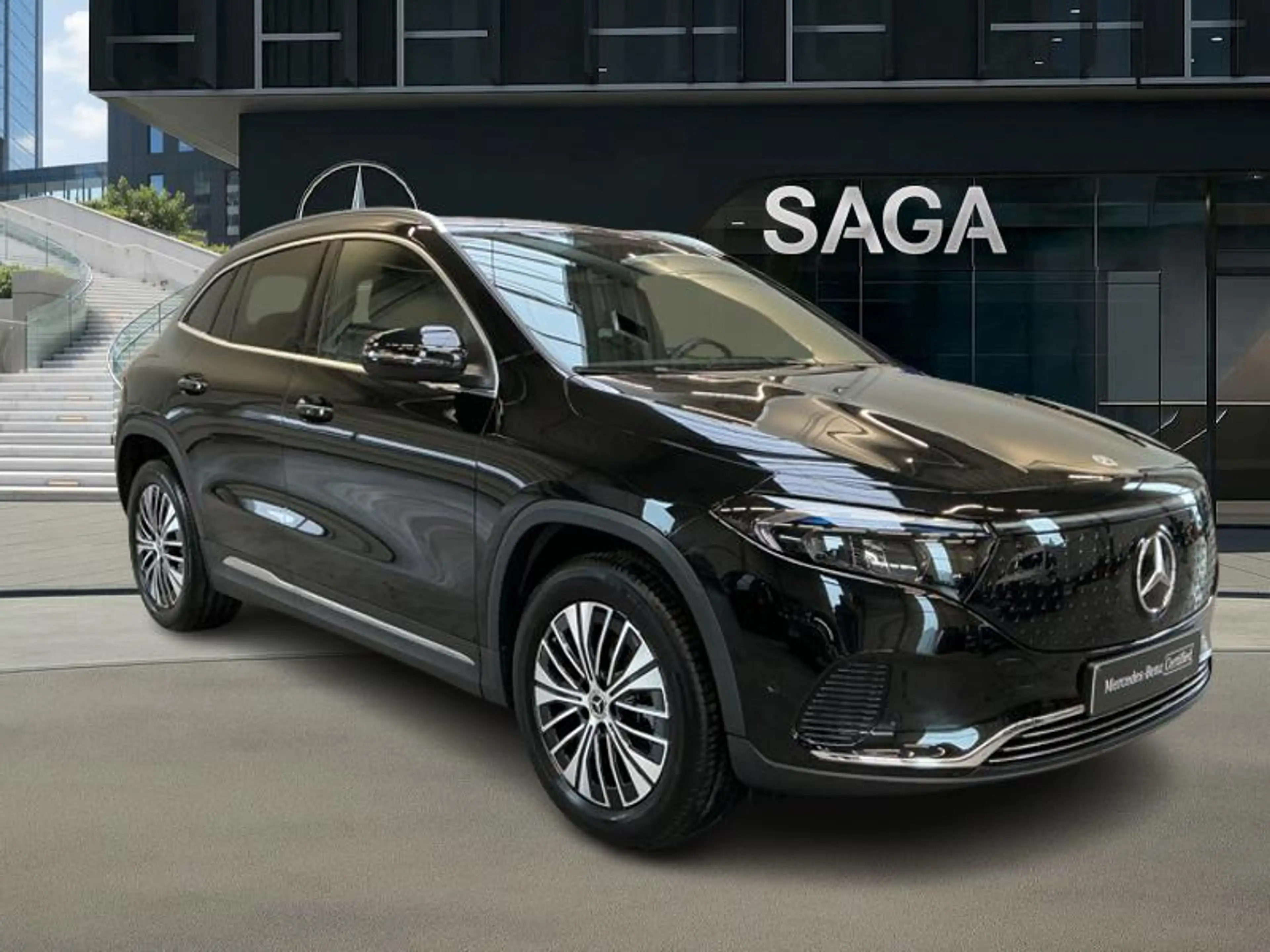 Mercedes-Benz EQA 250 + Luxury Line — photo 5