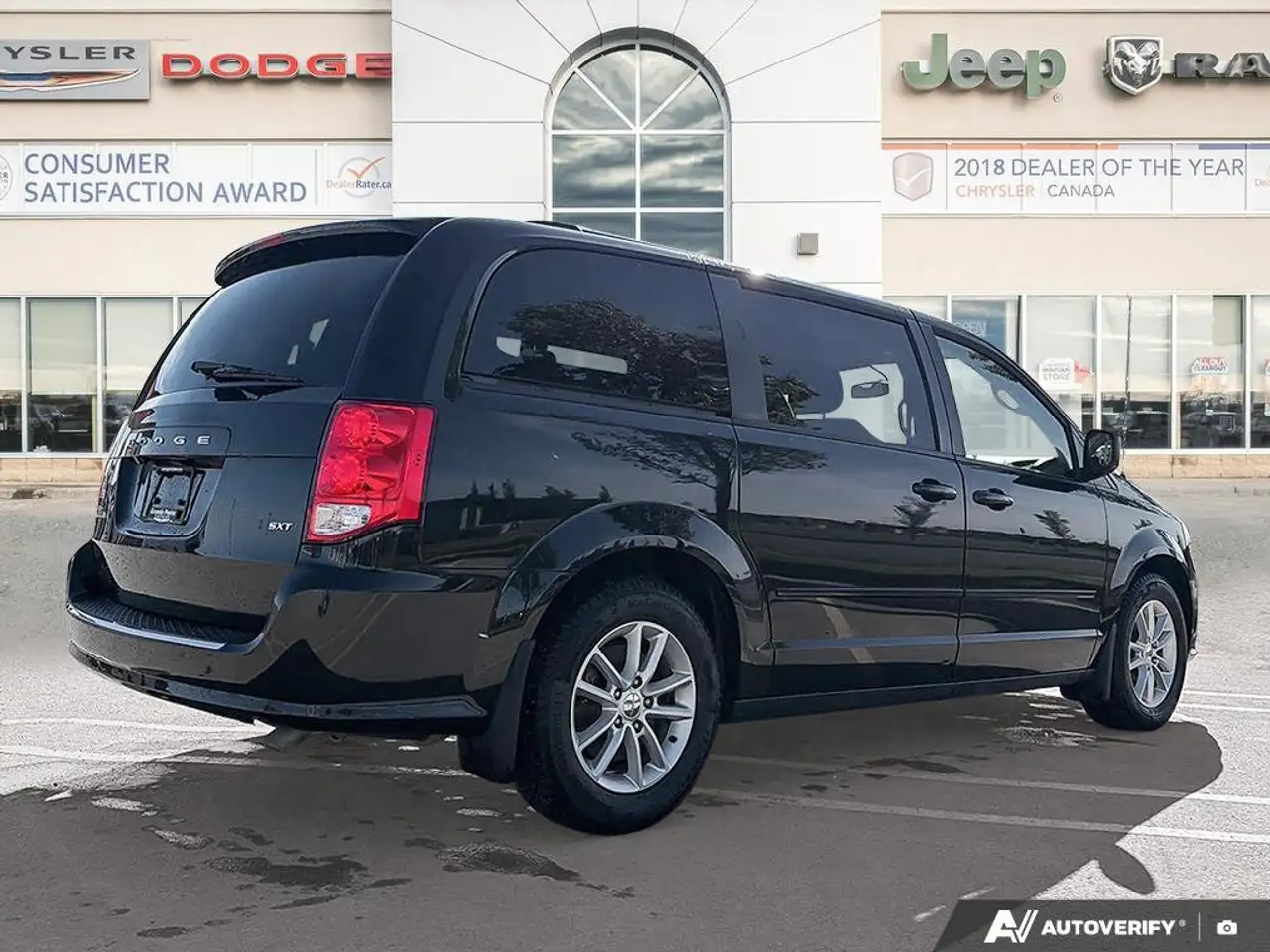 Dodge Grand Caravan снимка Dodge Grand Caravan