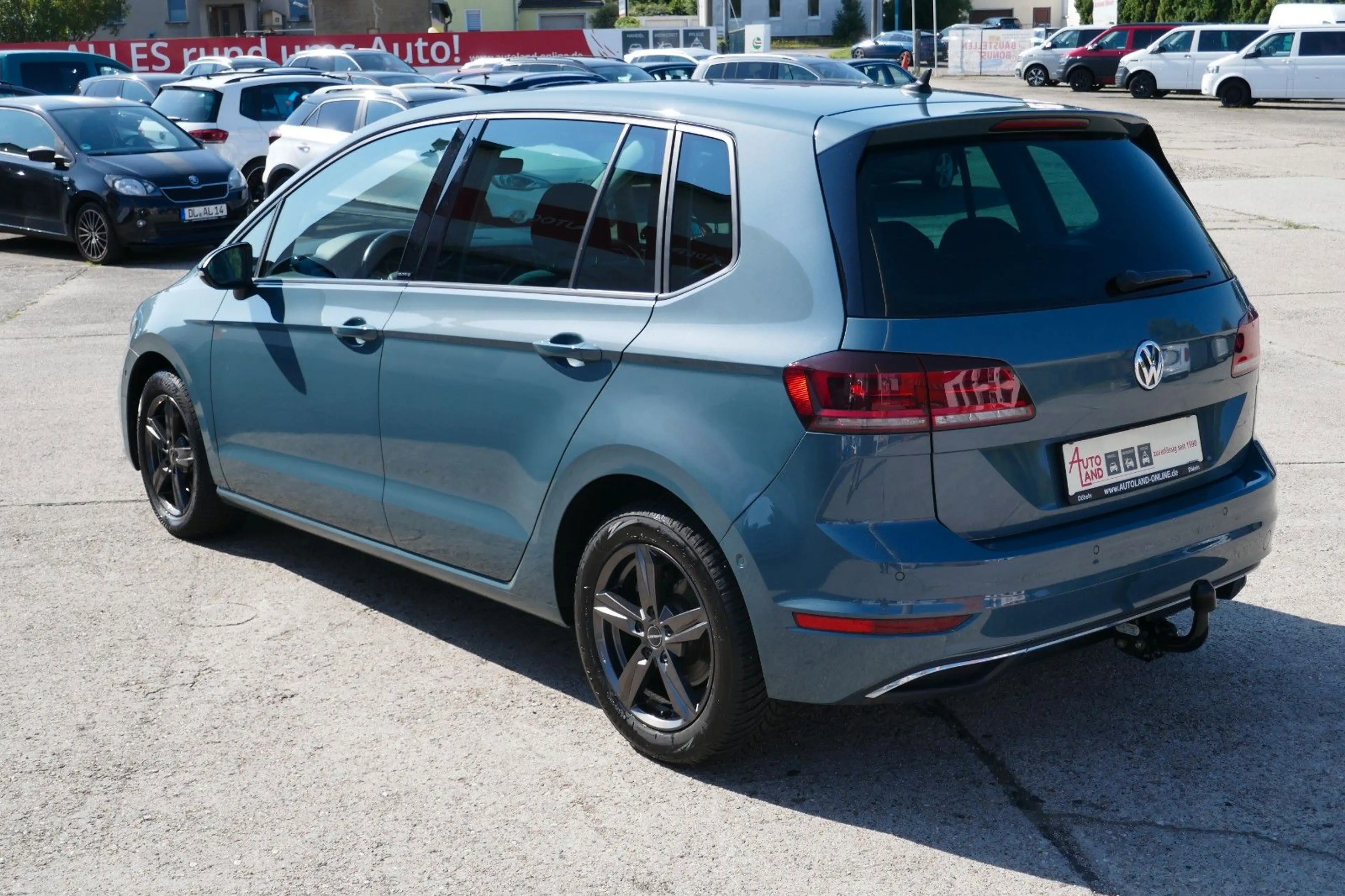 Volkswagen Golf Sportsvan IQ.DRIVE LED/ACC/NAV/AHZV — photo 4