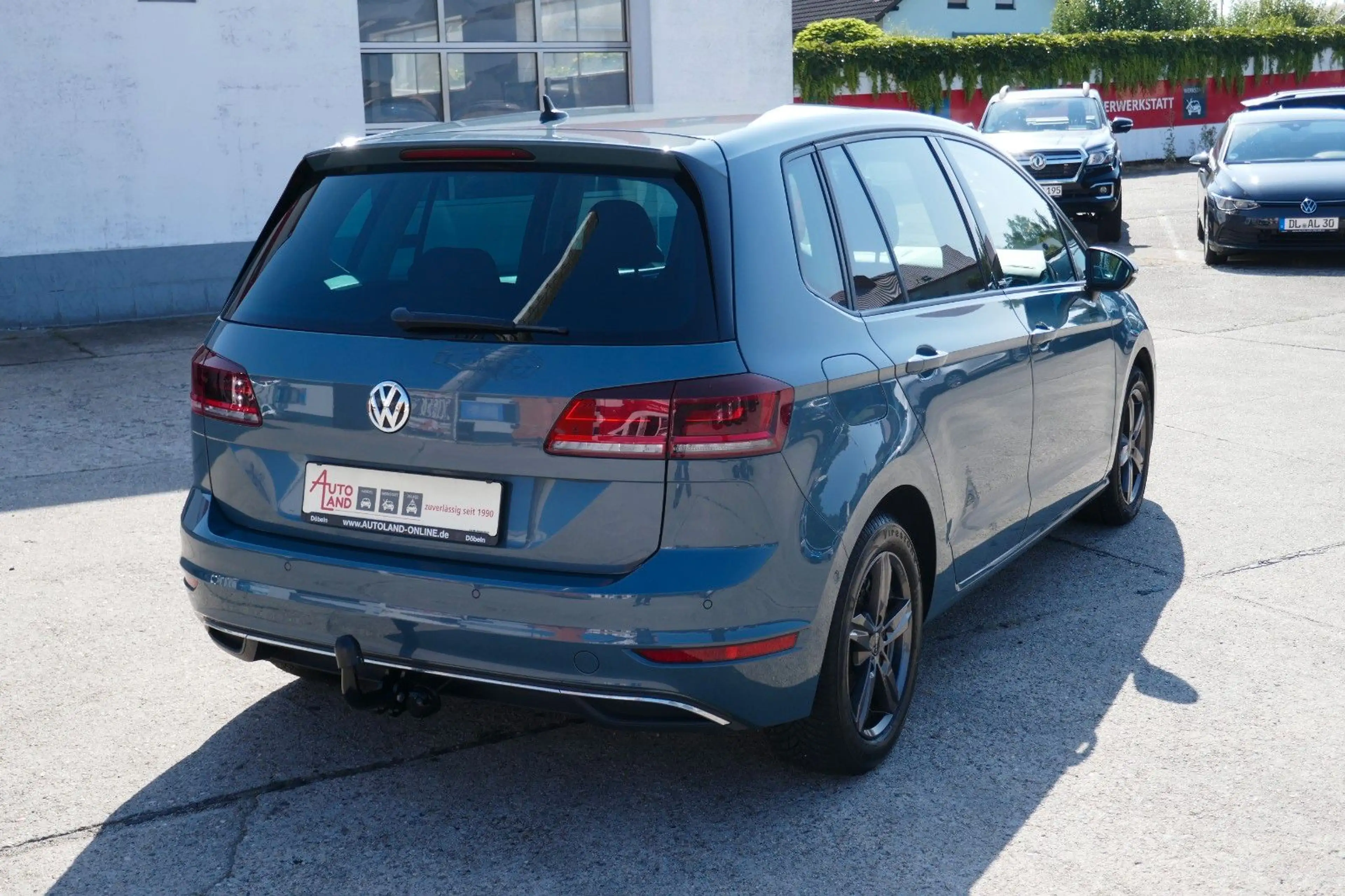 Volkswagen Golf Sportsvan IQ.DRIVE LED/ACC/NAV/AHZV — photo 3