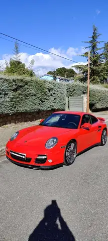 Porsche 911 view 4