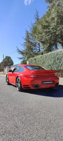 Porsche 911 view 2