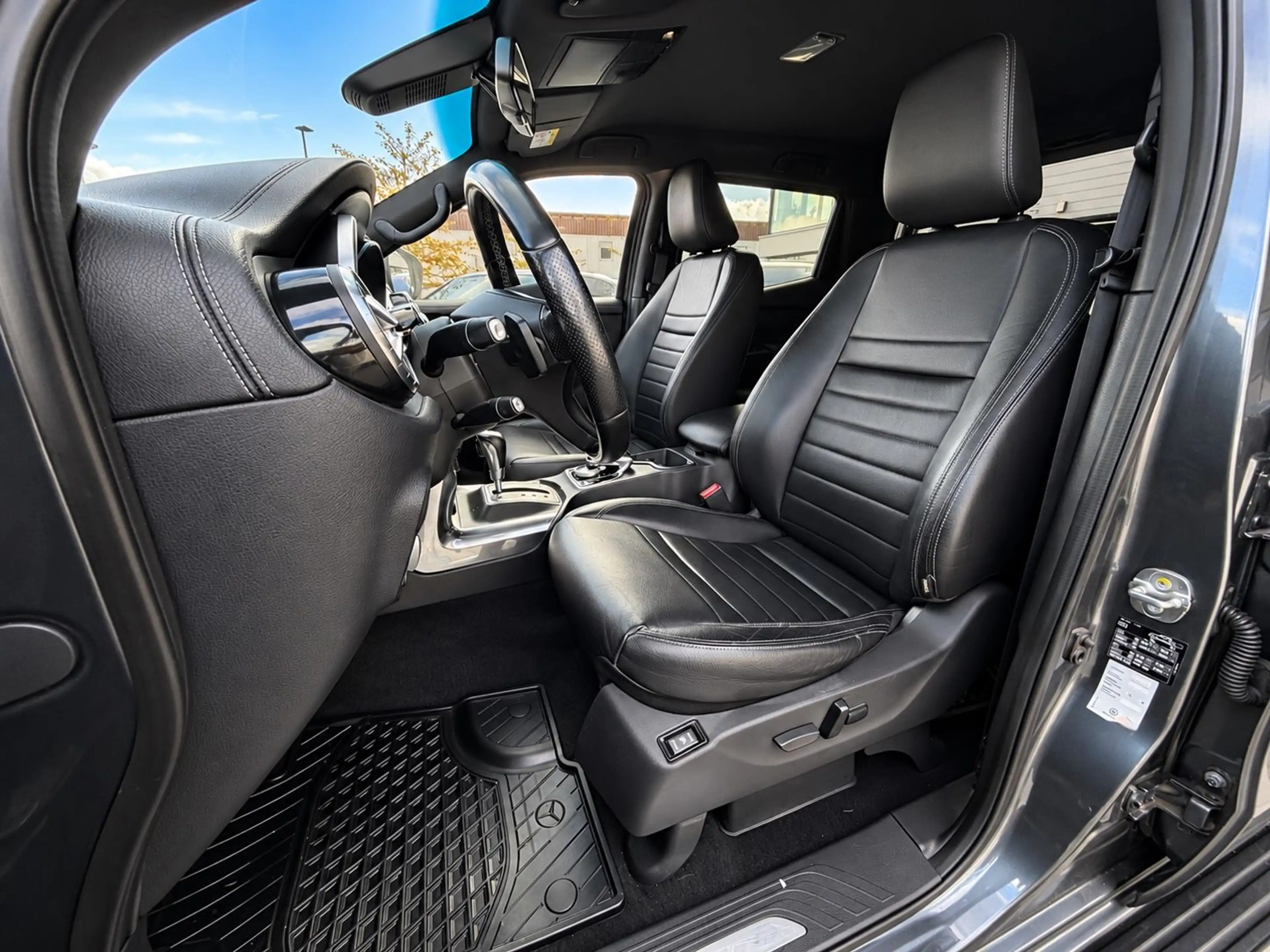 Mercedes-Benz X 350 Edition Power LED LEDER AHK NAVI 360 — photo 8