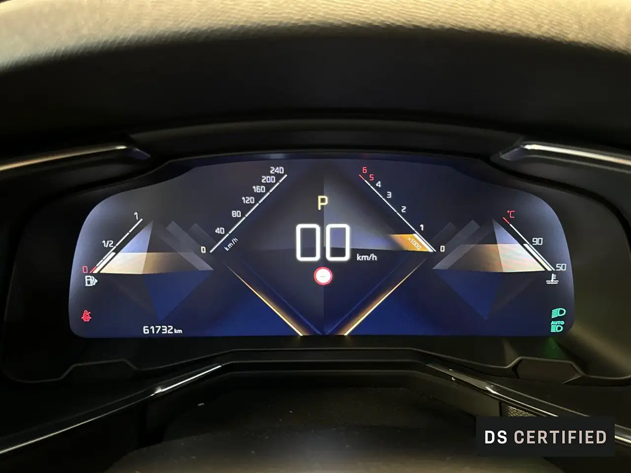 DS Automobiles DS 7 Crossback 2021 — фото 13