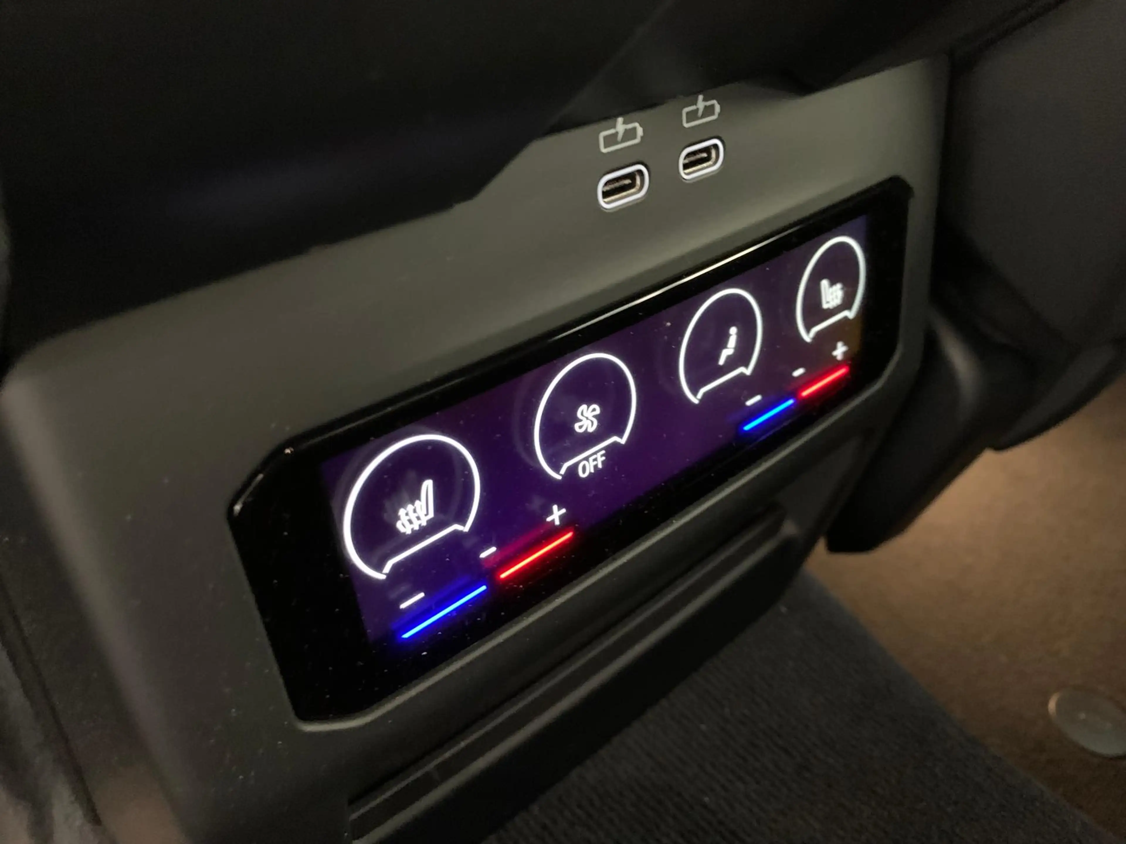 BMW 550 e xDr M Sport Pro ICONIC/HUD/PANO/20Z/360° — photo 10