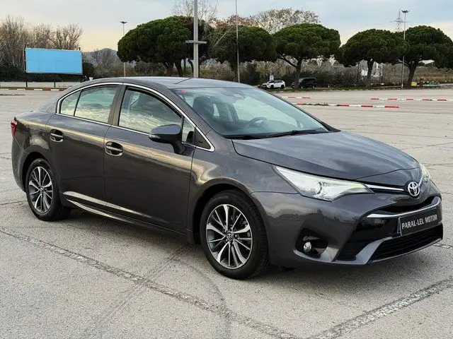 Toyota Avensis 140 Advance
