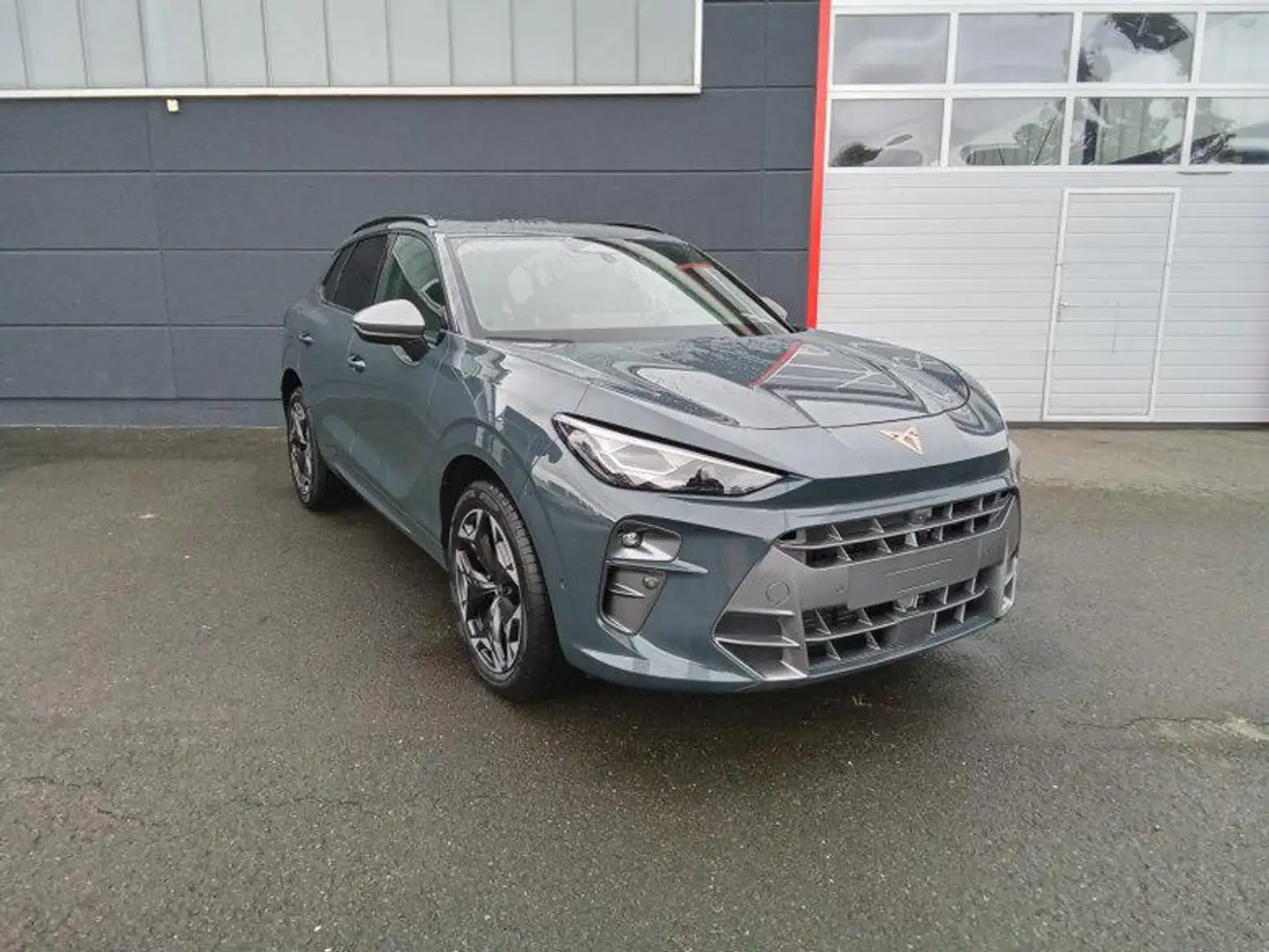 CUPRA Terramar VZ 2.0 TSI 7-Gang-DSG 4Drive 195 kW (265 PS), A... Blau - 1