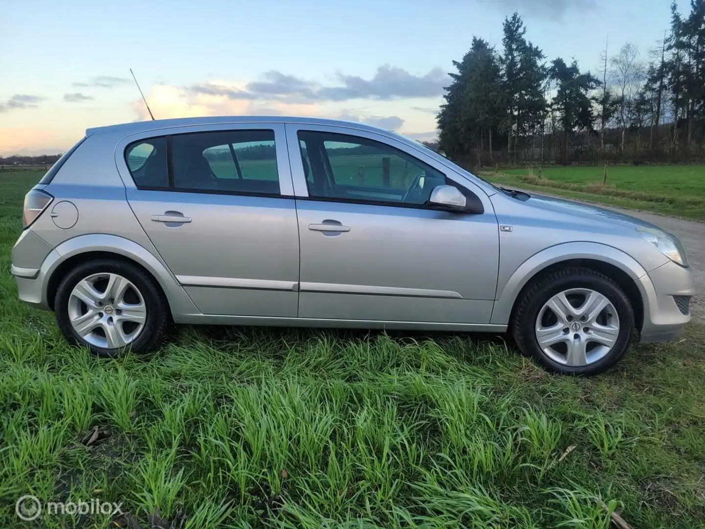 Opel Astra 1.6 Business | AIRCO | CRUISE | APK Szürke - 2