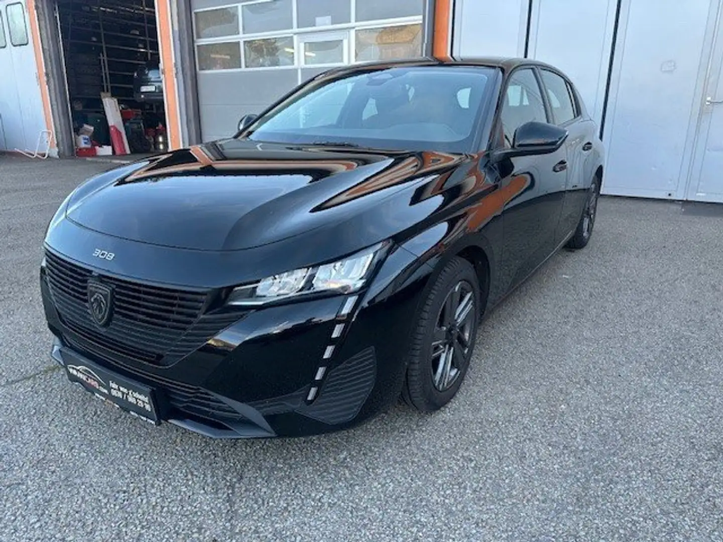 Peugeot 308 BlueHDi 130 S&S EAT8 Active Pack Schwarz - 1