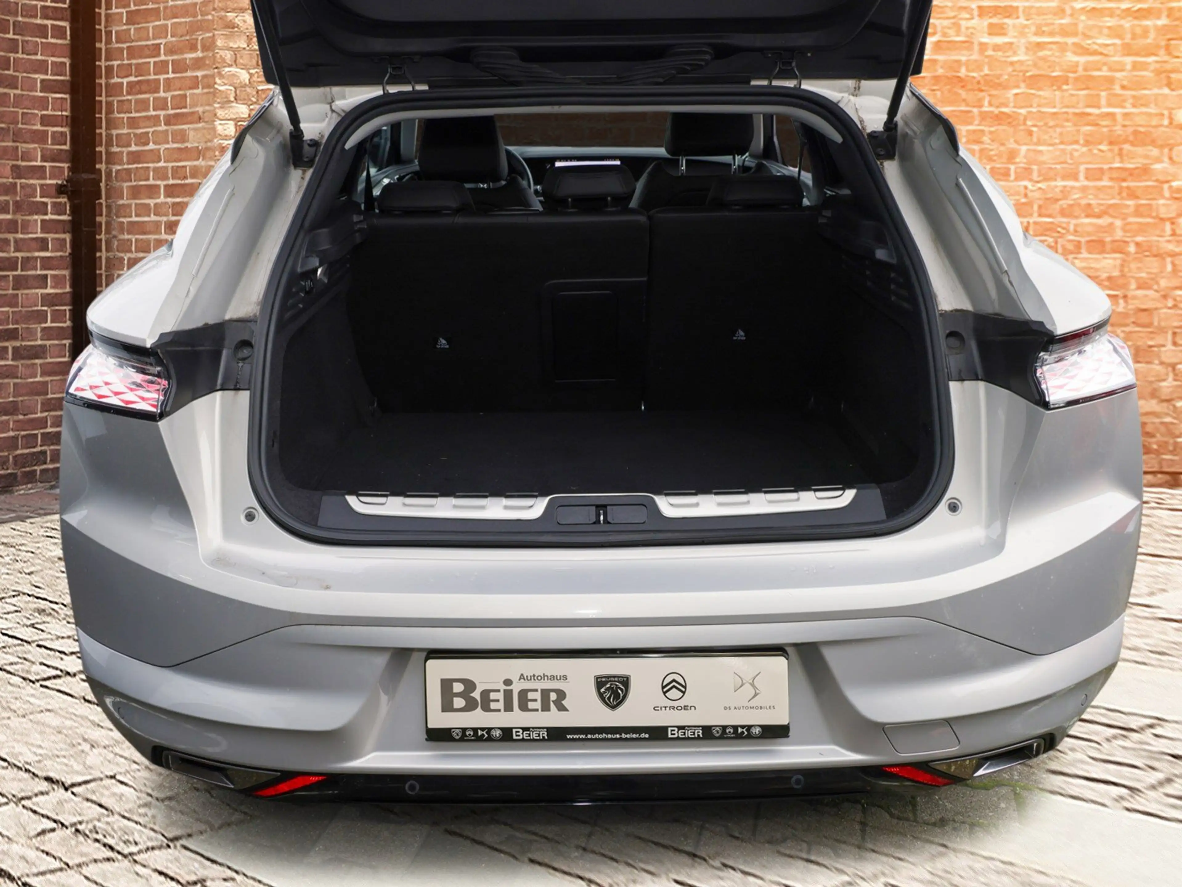 DS Automobiles DS 4 DS4 1,6 Hybrid Performance Line Sitzh./ Klimaau./ — photo 6