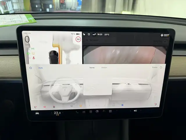 Tesla Model Y view 16