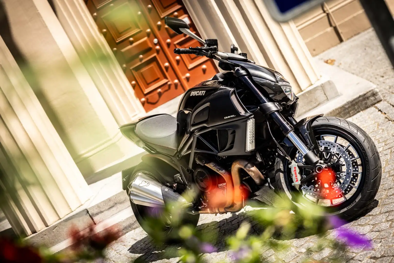 Ducati Diavel Carbon Black (161pk) | volledige historie | Lage K crna - 2