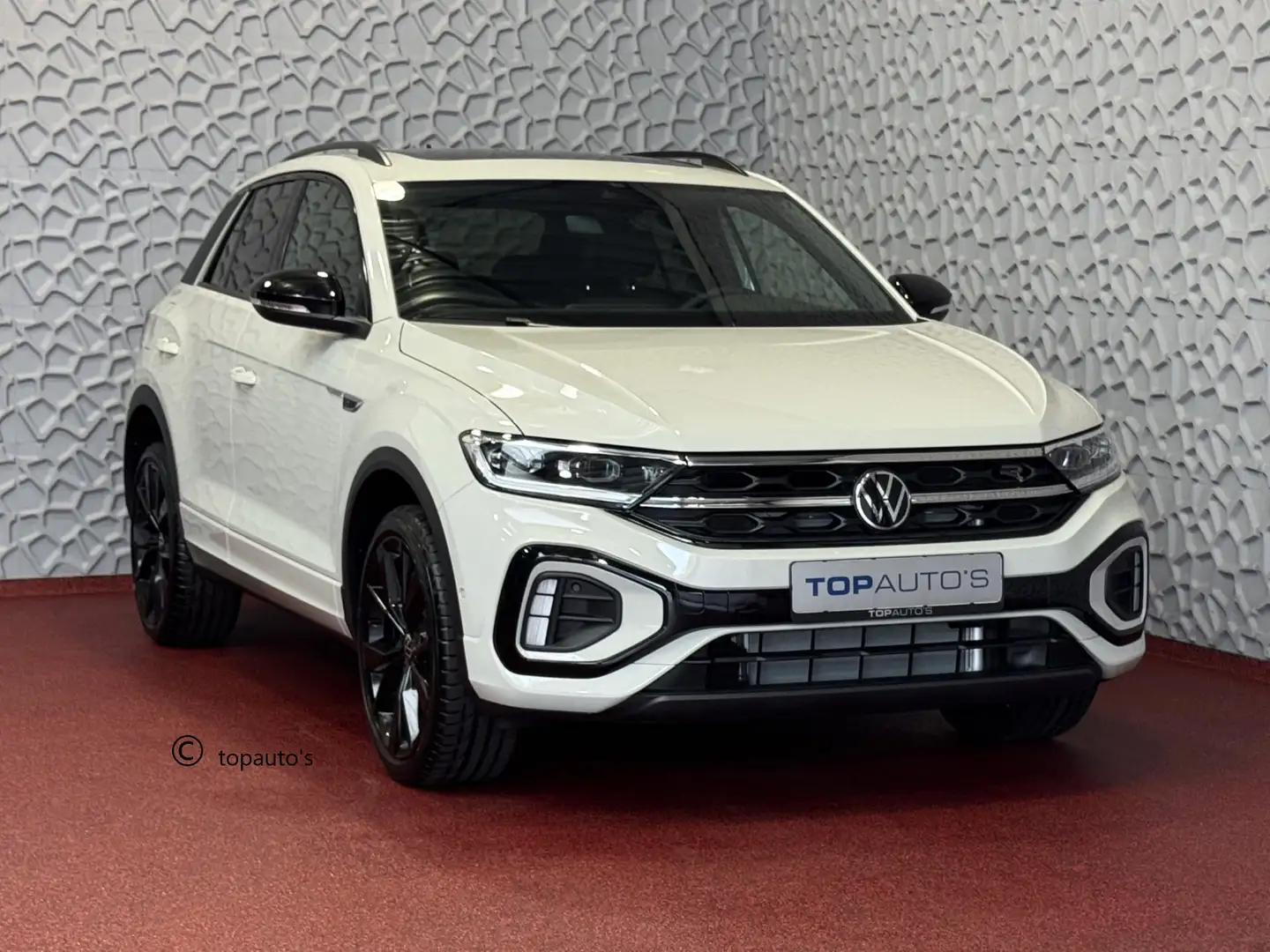 Volkswagen T-Roc 1.5 TSI 150PK R-LINE PANORAMA BLACKLINE EVO IQ LIG Grau - 1