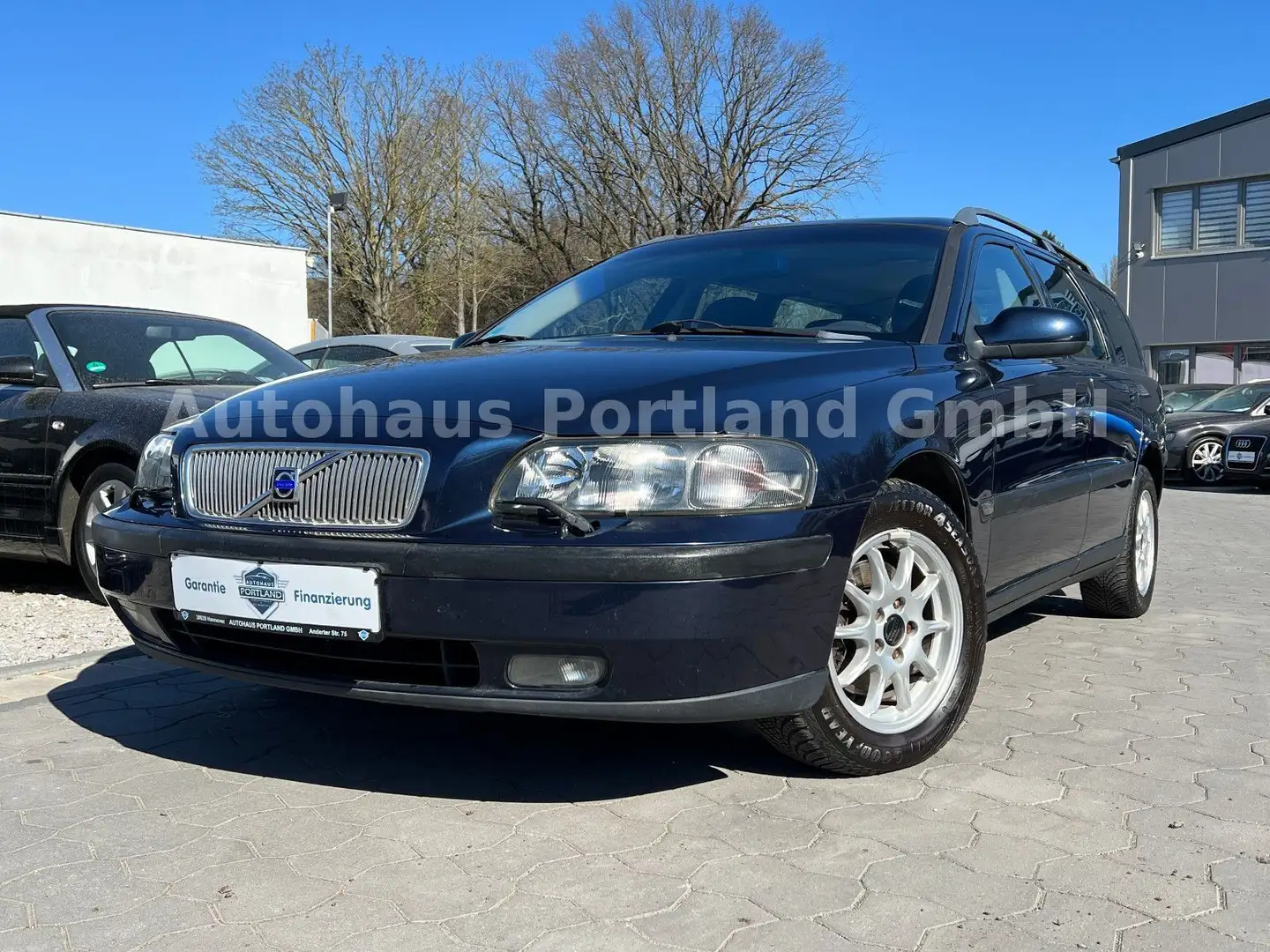 Volvo V70 2.4 Comfort/HU NEU/S-Heft/SHZ/Xenon/Tempomat Blau - 2
