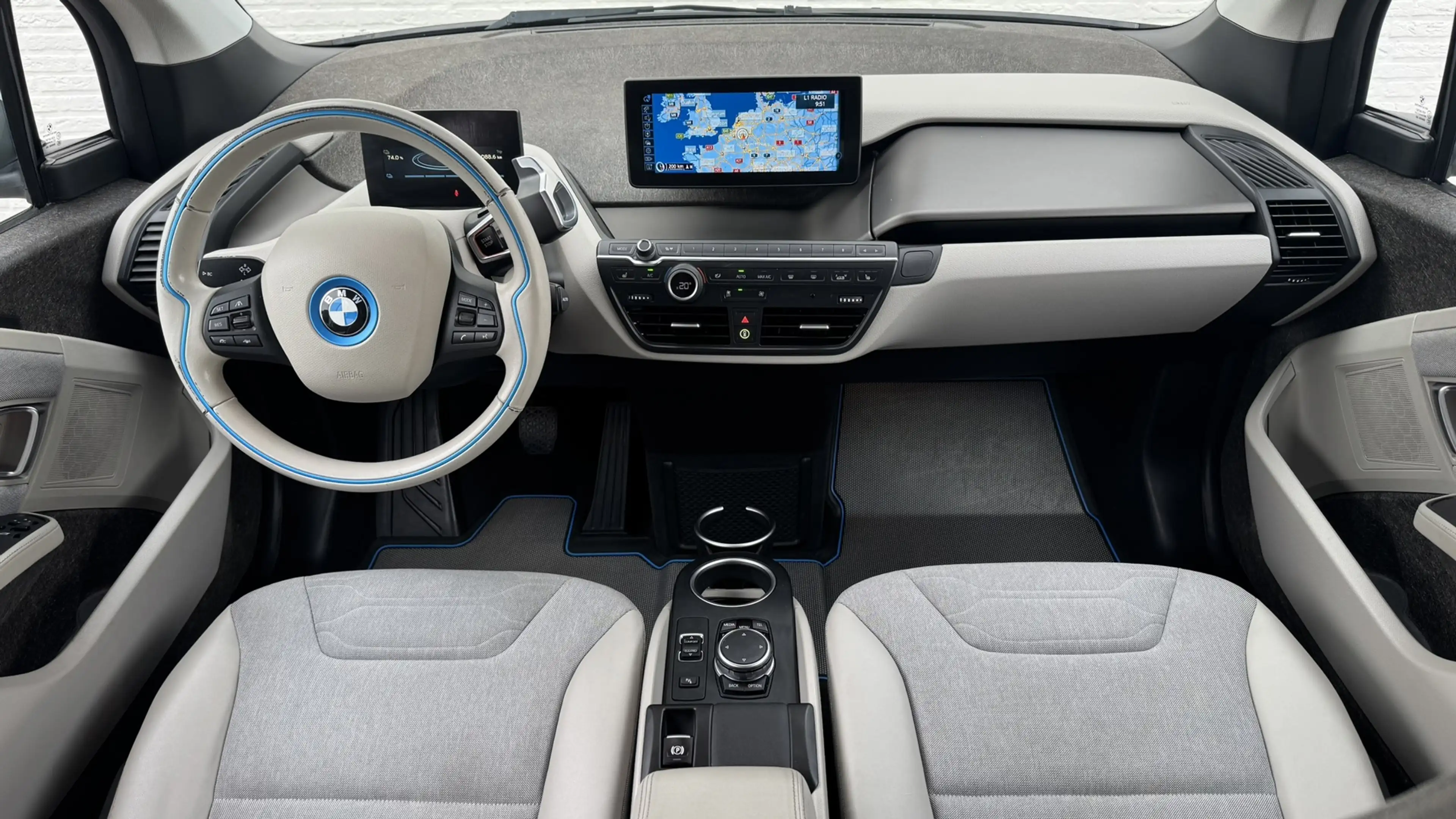 BMW i3 Comfort Advance 22 kWh Camera Cruise Leder+verwarm — photo 2